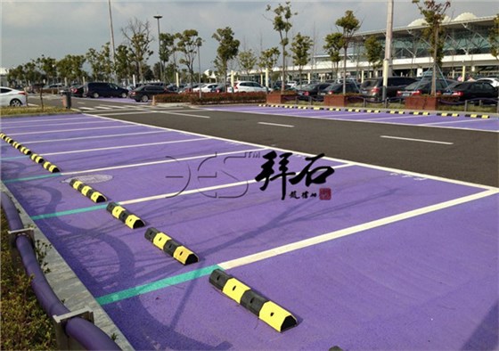 停车场.jpg 停车场.jpg