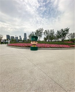 上海前滩花展砾石路面项目